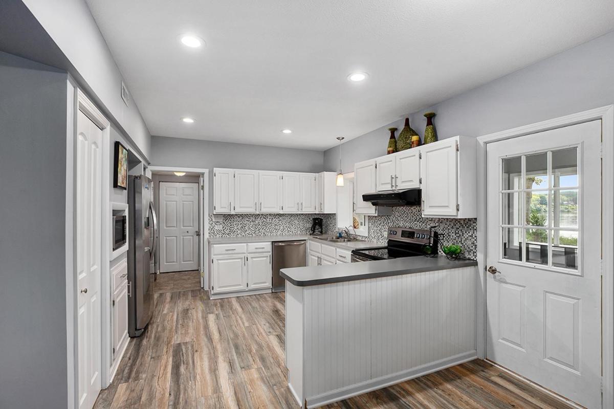Lakeside Getaway With Dock, Firepit, Grill Newaygo Exterior foto